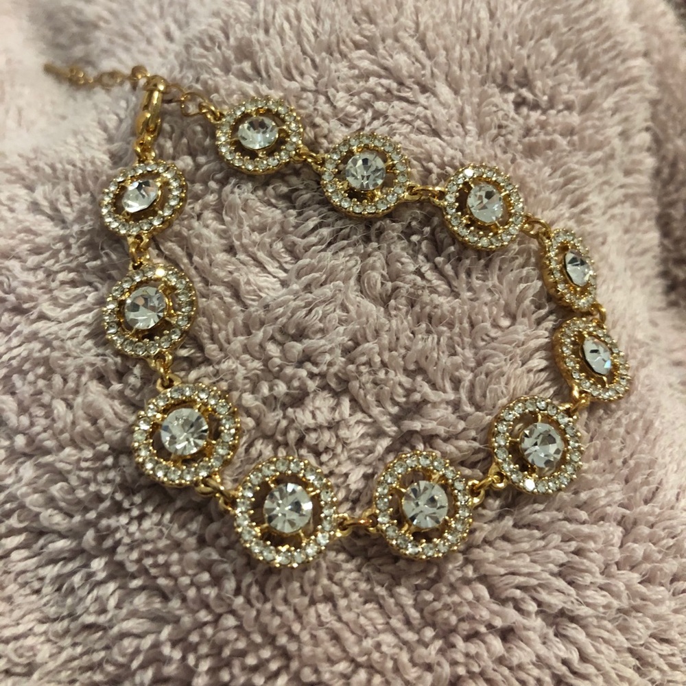 NEW ! Gold bracelet fashion jewelry